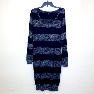 Gorgeous Torrid Sweater Dress Size 1 (14-16)